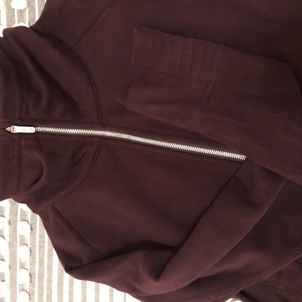 Lululemon Jacket - Picture 7 of 7